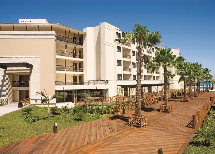 Dreams Riviera Cancun Resort & Spa